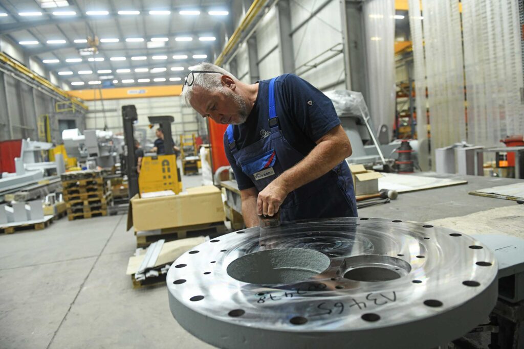 An employee carries out assembly work.