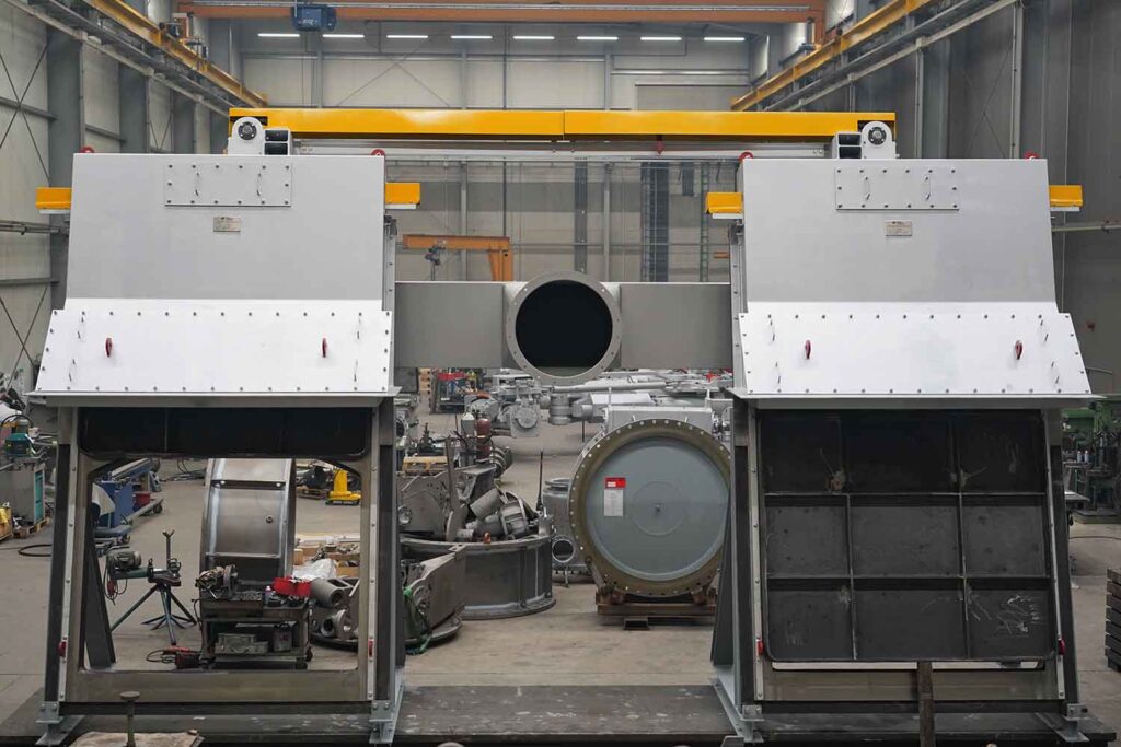 reversing valve system Side-by-Side, in workshop